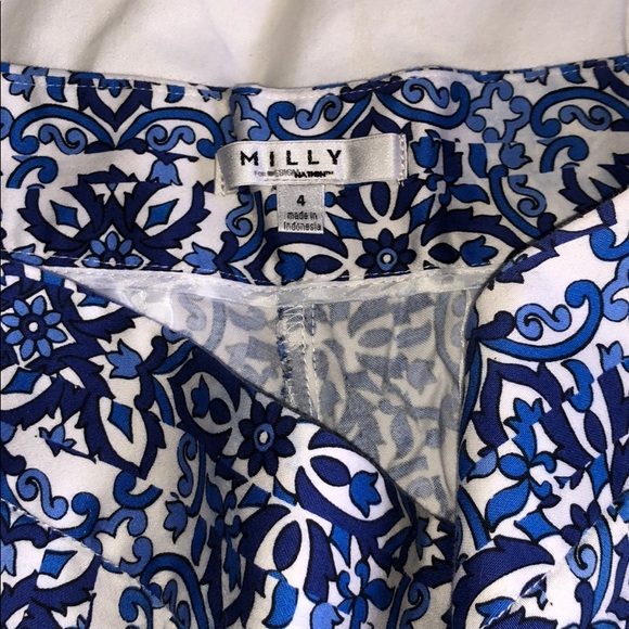 Patterned shorts - Picture 2 of 4